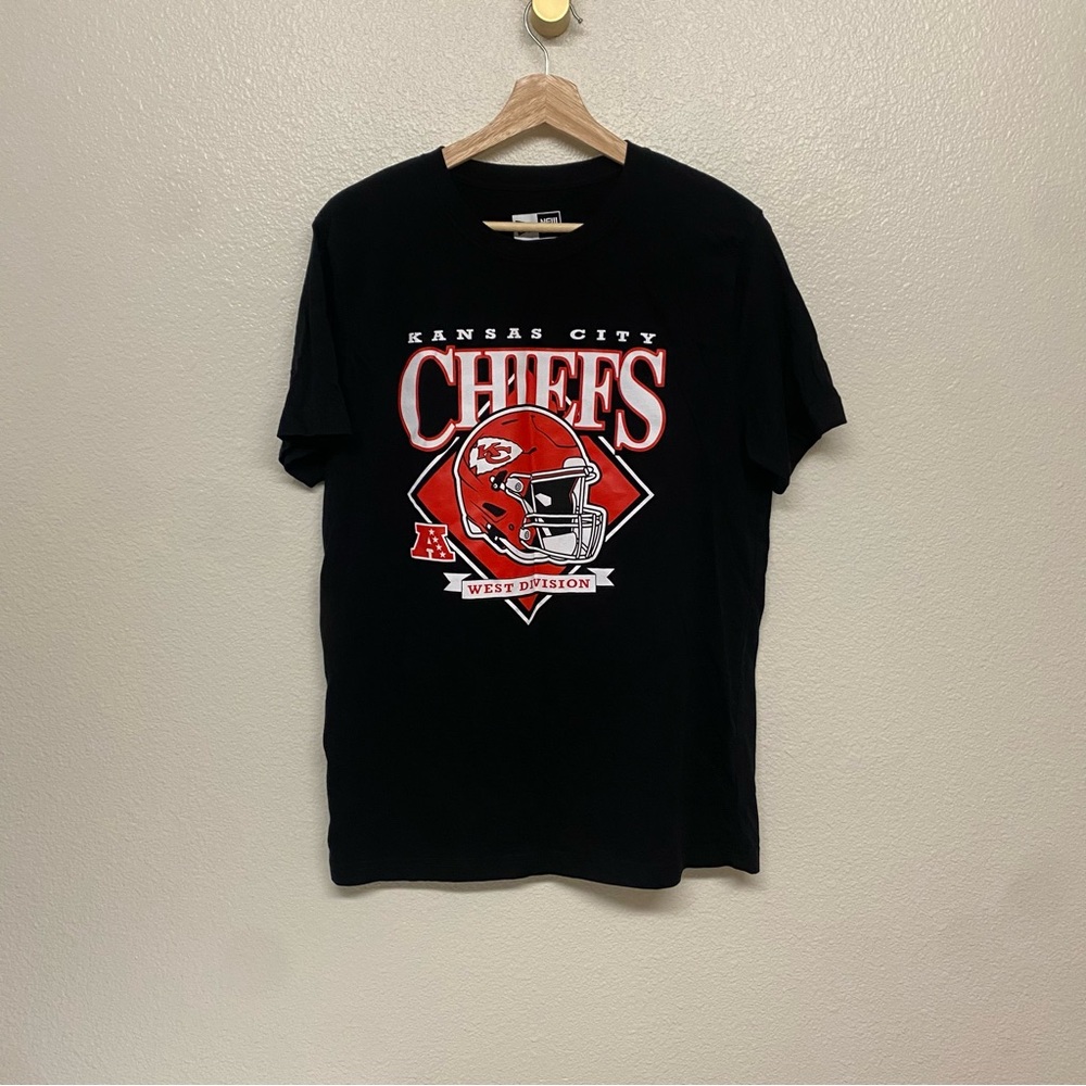 New Era Kansas City Chiefs Black Short Sleeve T-shirt Size Large